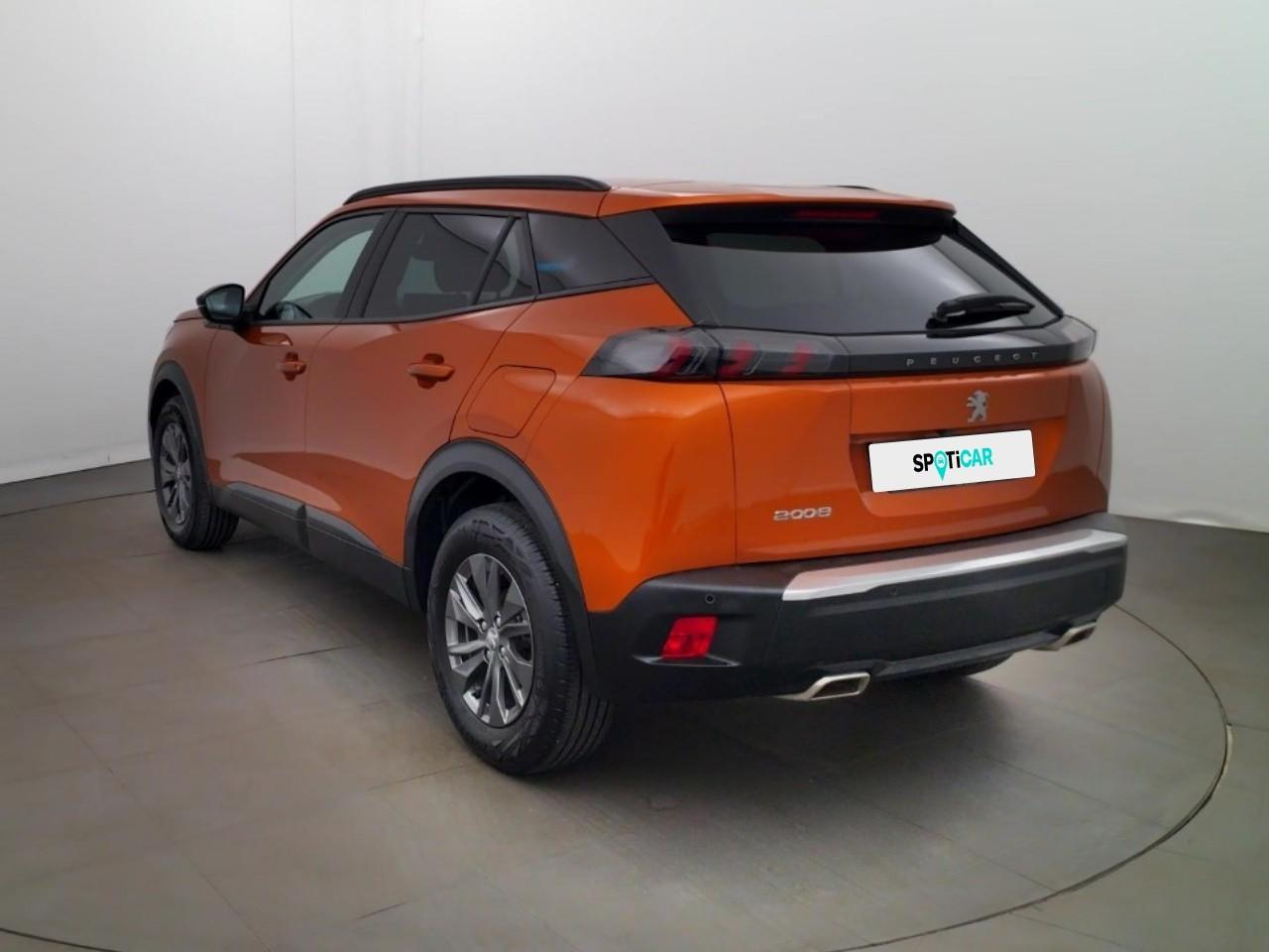 Peugeot 2008 puretech 130 s&s eat8 style — photo 3