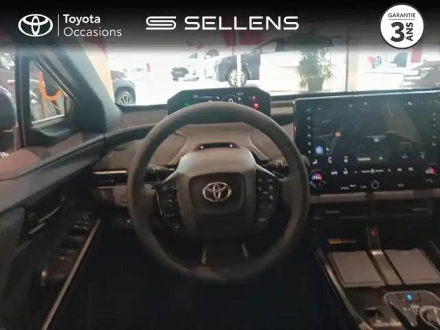 Toyota C-Hr + 224ch 77kwh design grande autonomie — photo 9