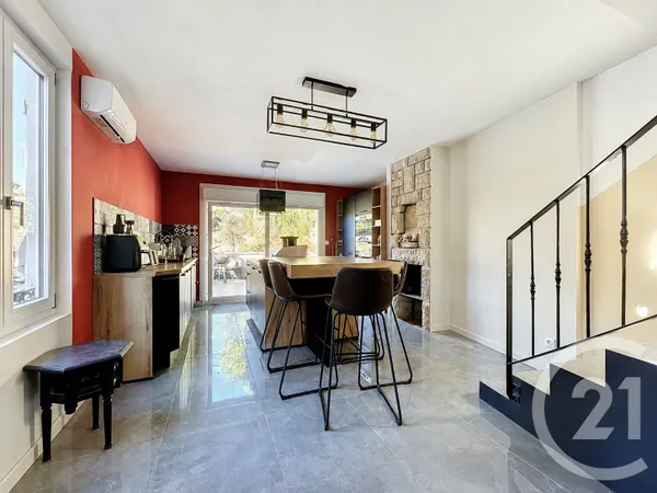 Maison 5 pièces 170 m²
