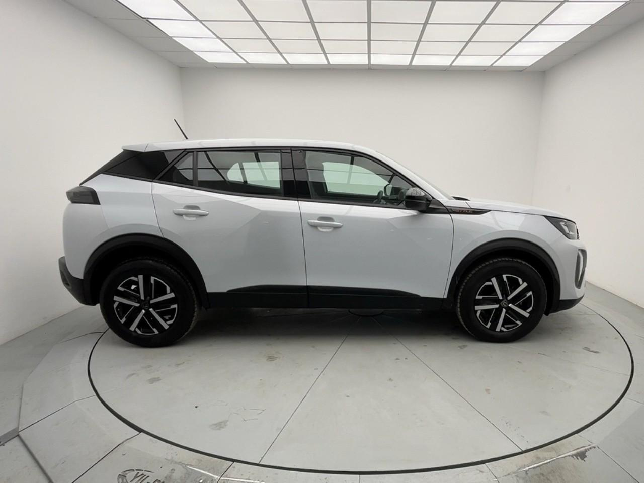 Peugeot 2008 hybrid 136 e-dcs6 style — photo 6