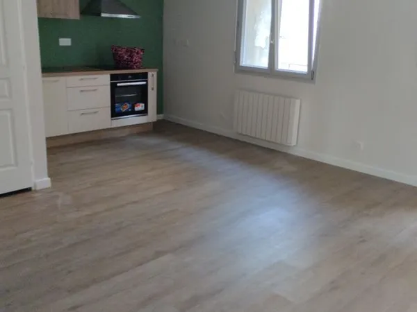 Apparemment aménagé et équipé