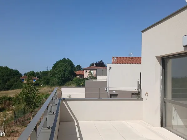 Appartement T4 neuf (2026) de 80 m² -Belle terrasse, et 2 parkings