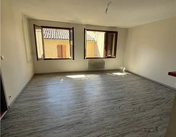 Appartement à louer MIRANDE