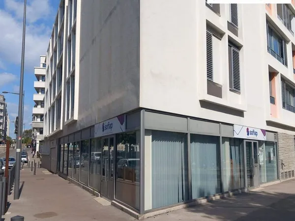Bureaux 140 m²