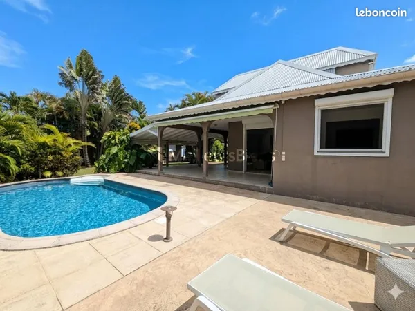 Maison 5 pièces 172 m²