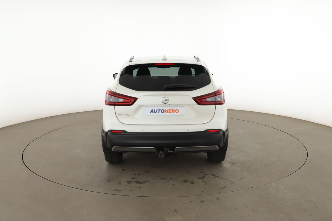 Nissan Qashqai 1.3 DIG-T DCT — photo 4