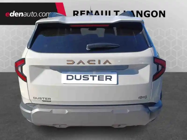 Dacia Duster hybrid-g 150 4x4 — photo 4