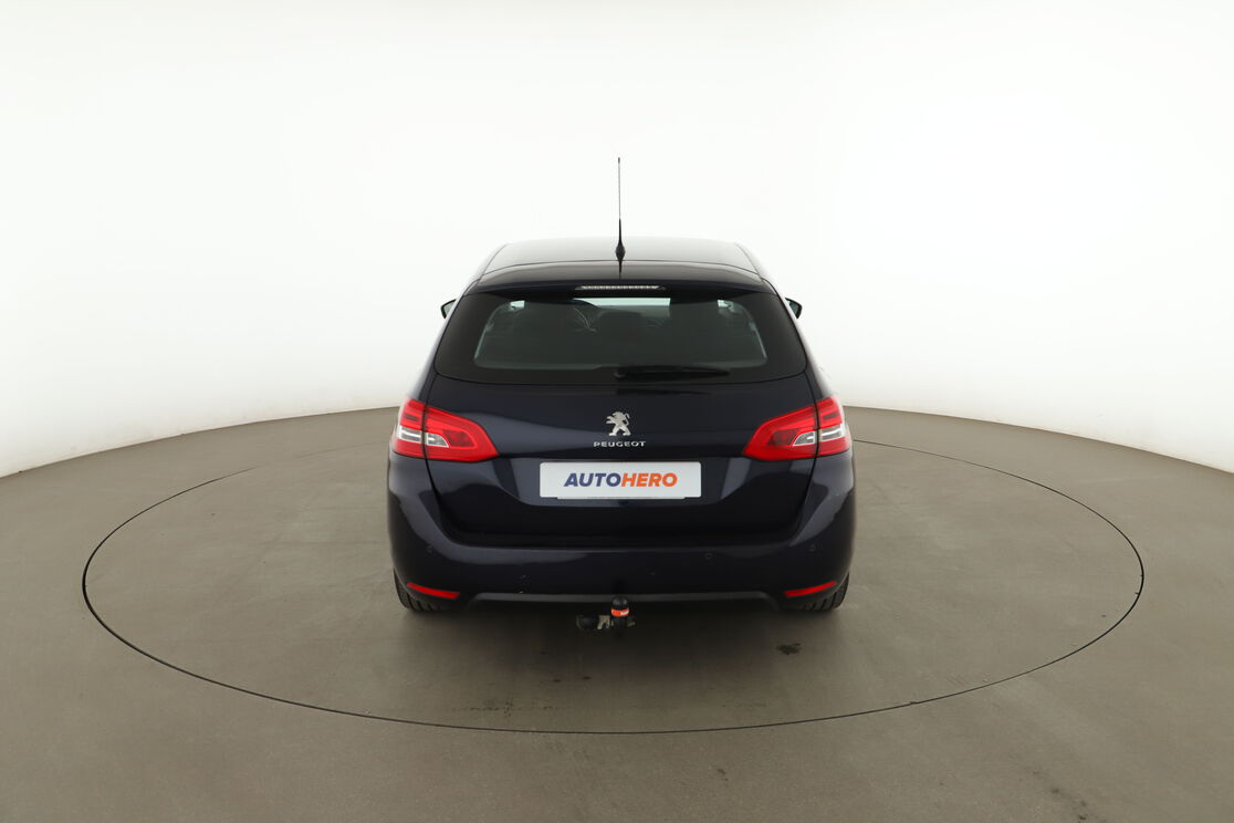 Peugeot 308 SW 1.5 Blue-HDi Active Business — photo 4