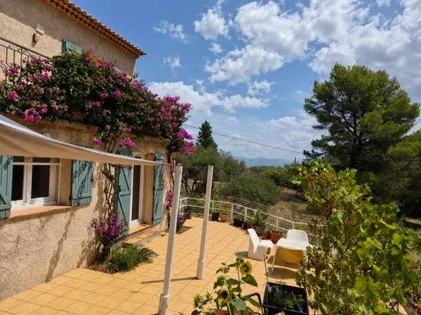 Maison 7 pièces 198 m²