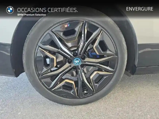 Bmw Ix xdrive40 326ch — photo 8