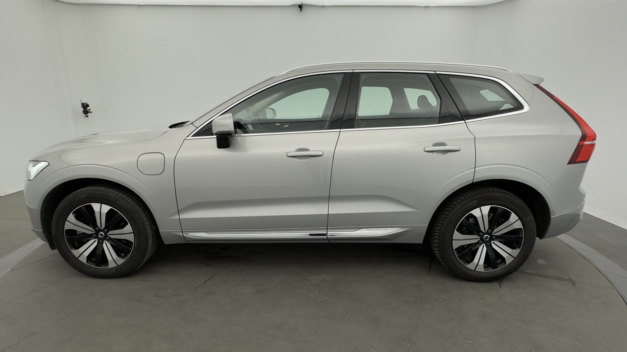 Volvo XC60 T6 Recharge AWD 253 ch + 145 ch Geartronic 8 — photo 2