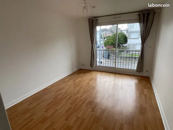 Loue grand T2 53 m2 Kerinou