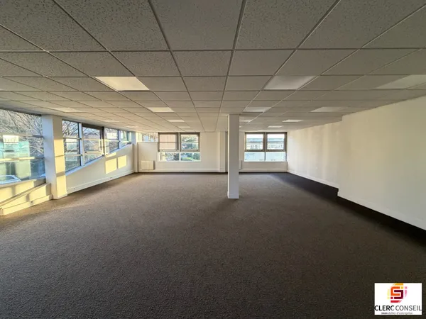 Bureaux 170 m²