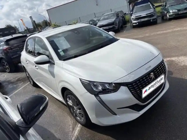 Peugeot 208 1.2 puretech 100ch s&amp;s style eat8 — photo 4