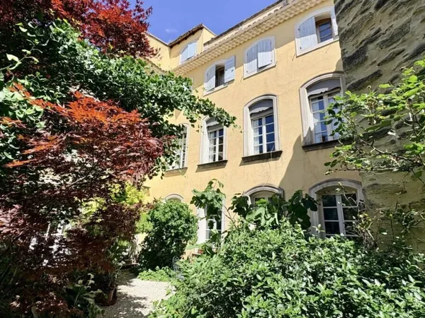 Vends hôtel particulier