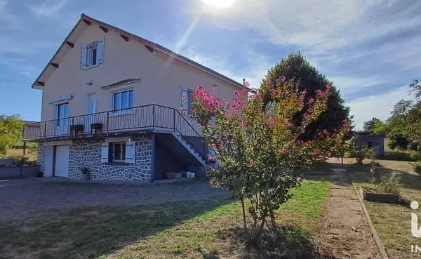 Maison 5 pièces 141 m²
