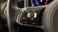 Volkswagen T-Roc 1.5 TSI EVO 150ch R-Line DSG7 — photo 25