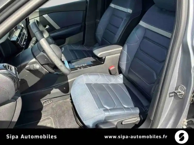 Citroën C4 e- 136 ch automatique — photo 12