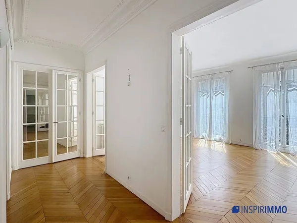Appartement 5 pièces 142 m²