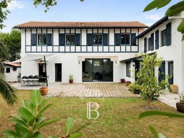 Maison 4 pièces 175 m²
