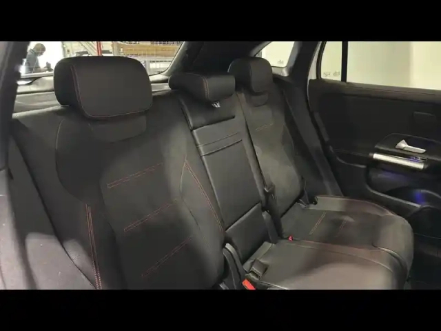 Mercedes Gla 220 d 190ch 4matic amg line 8g-dct — photo 7
