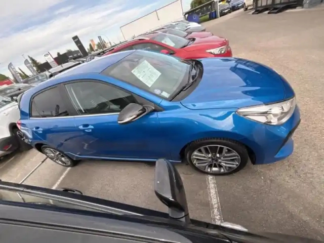 Kia Rio 1.0 t-gdi 100ch gt-line dct7 — photo 5