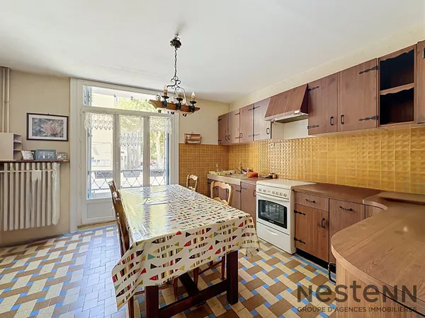 À VENDRE ? Maison de village T3 avec grande cave et stationnement pour 2 roues? Trets