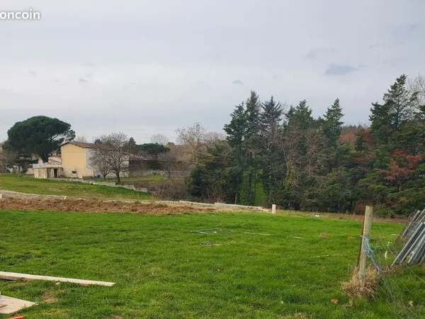 Terrain viabilisé 469 m2