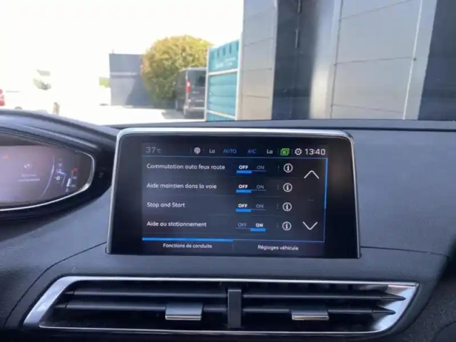 Peugeot 5008 ii puretech 130 s&amp;s allure business — photo 19