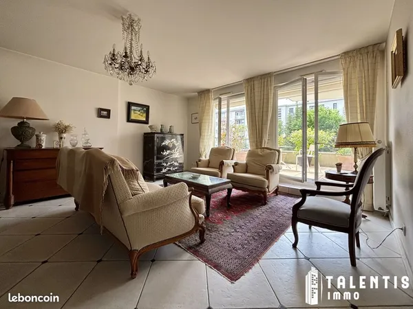 Appartement 4 pièces 96 m²