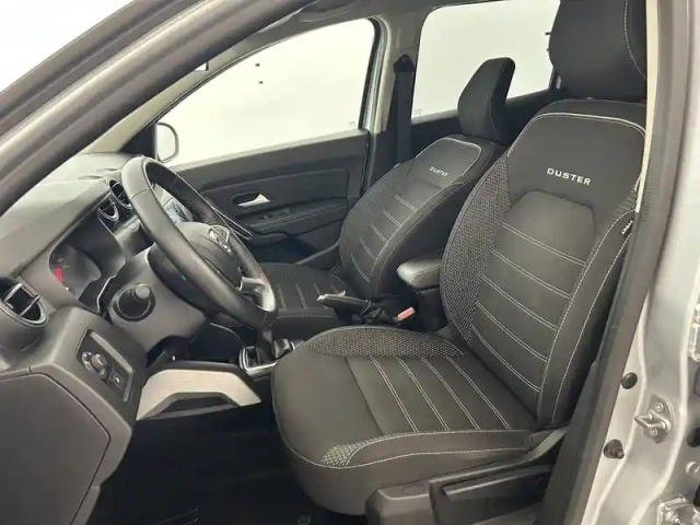 Dacia Duster blue dci 115 4x2 — photo 18