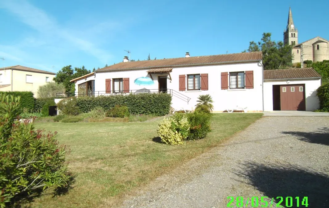 Photo 1