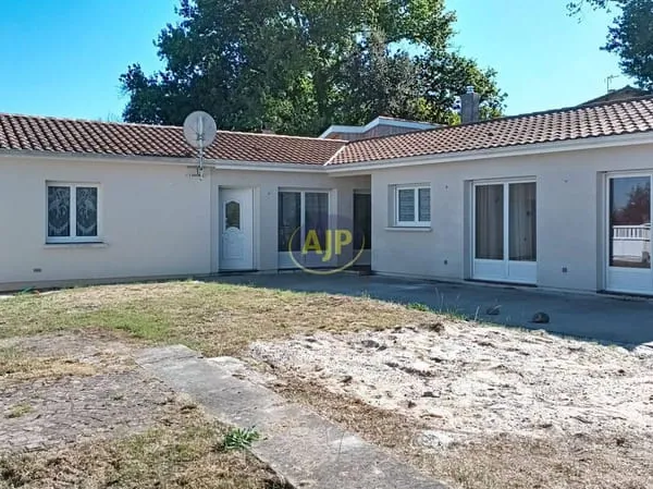 Maison 3 pièces 120 m²