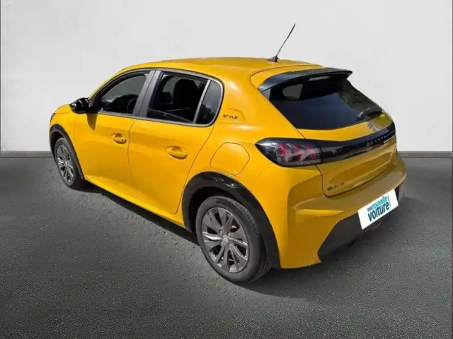 Peugeot 208 electrique 50 kwh 136ch — photo 7