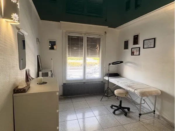 CABINET PROFESSIONNEL 8e