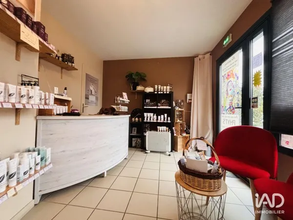 Local commercial 28 m²