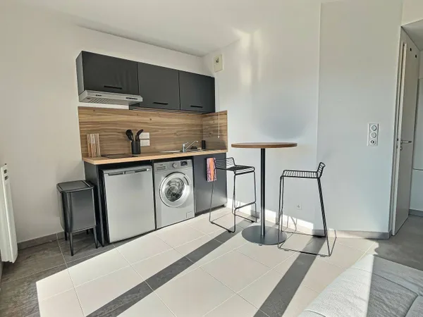 Appartement 1 pièce 18 m²