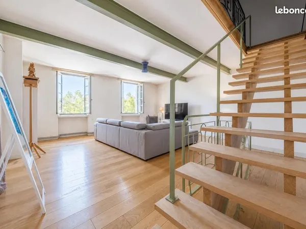 Maison de ville 6 pièces 220 m²