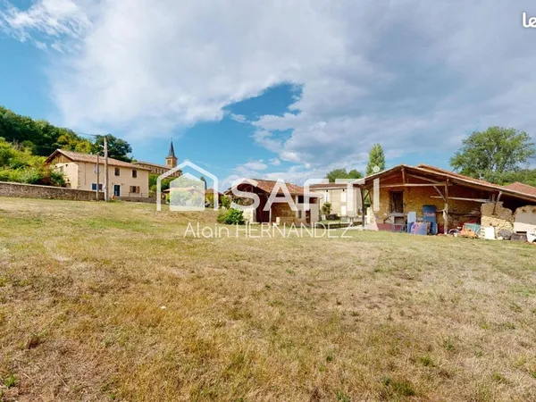 Maison 7 pièces 217 m²
