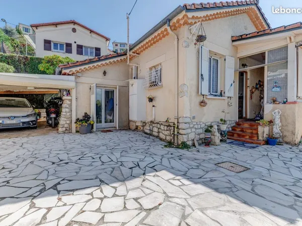 Villa 4 pièces 80 m²