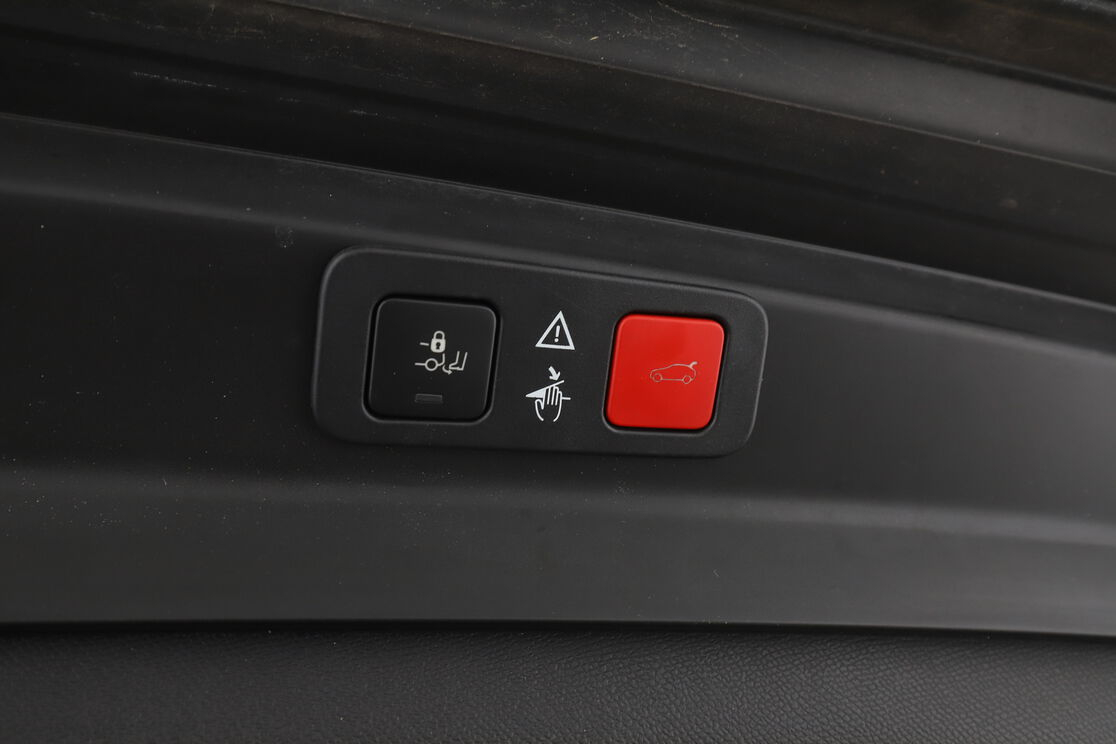 Peugeot 5008 1.2 PureTech Allure — photo 16