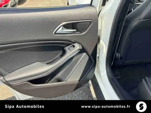 Mercedes Gla 200 7-g dct — photo 21