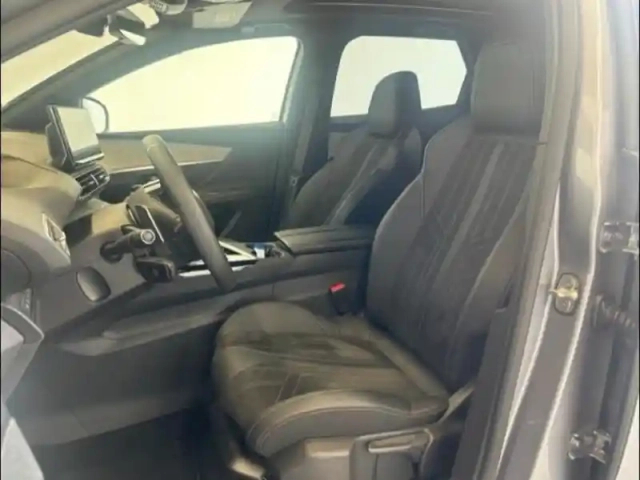 Peugeot 3008 plug-in hybrid 225ch gt e-eat8 — photo 6