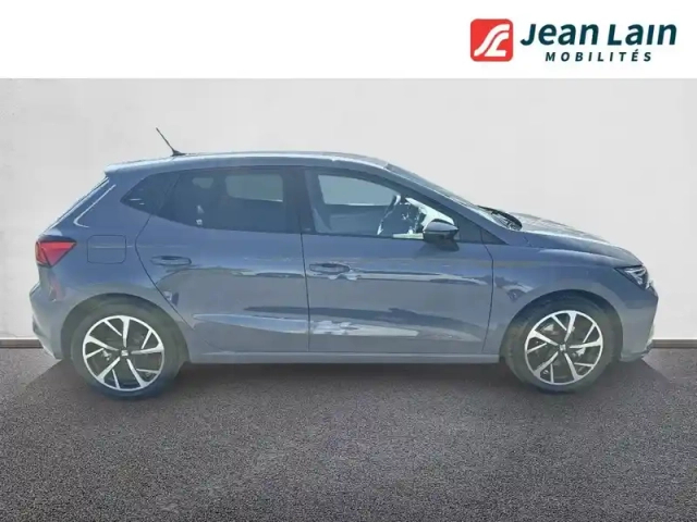Seat Ibiza 1.0 tsi 115 ch s/s dsg7 — photo 4