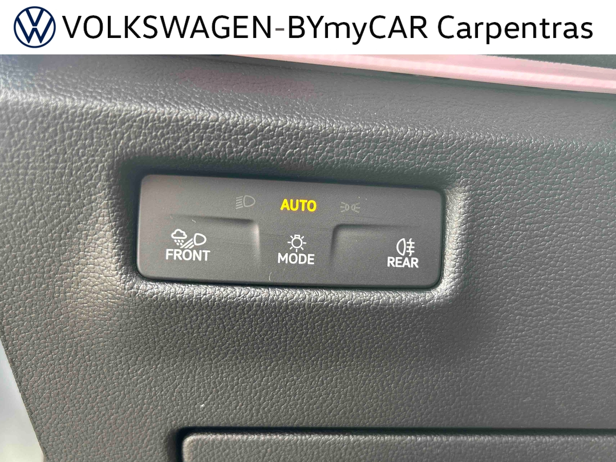 Volkswagen Tiguan 1.5 eHybrid 204ch DSG6 — photo 32