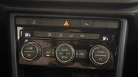 Volkswagen T-Roc 2.0 TDI 115ch Lounge S&S — photo 26