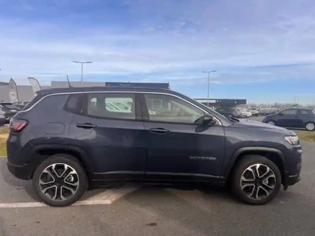 Jeep Compass 1.5 turbo t4 130 ch bvr7 e-hybrid — photo 21