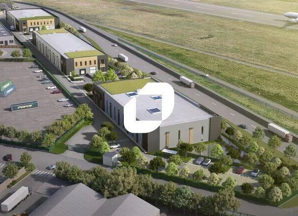 Local d'activité 8141 m²