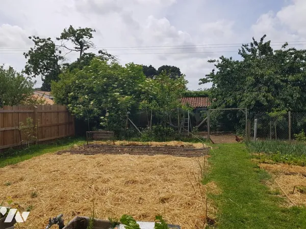Terrain 621 m²