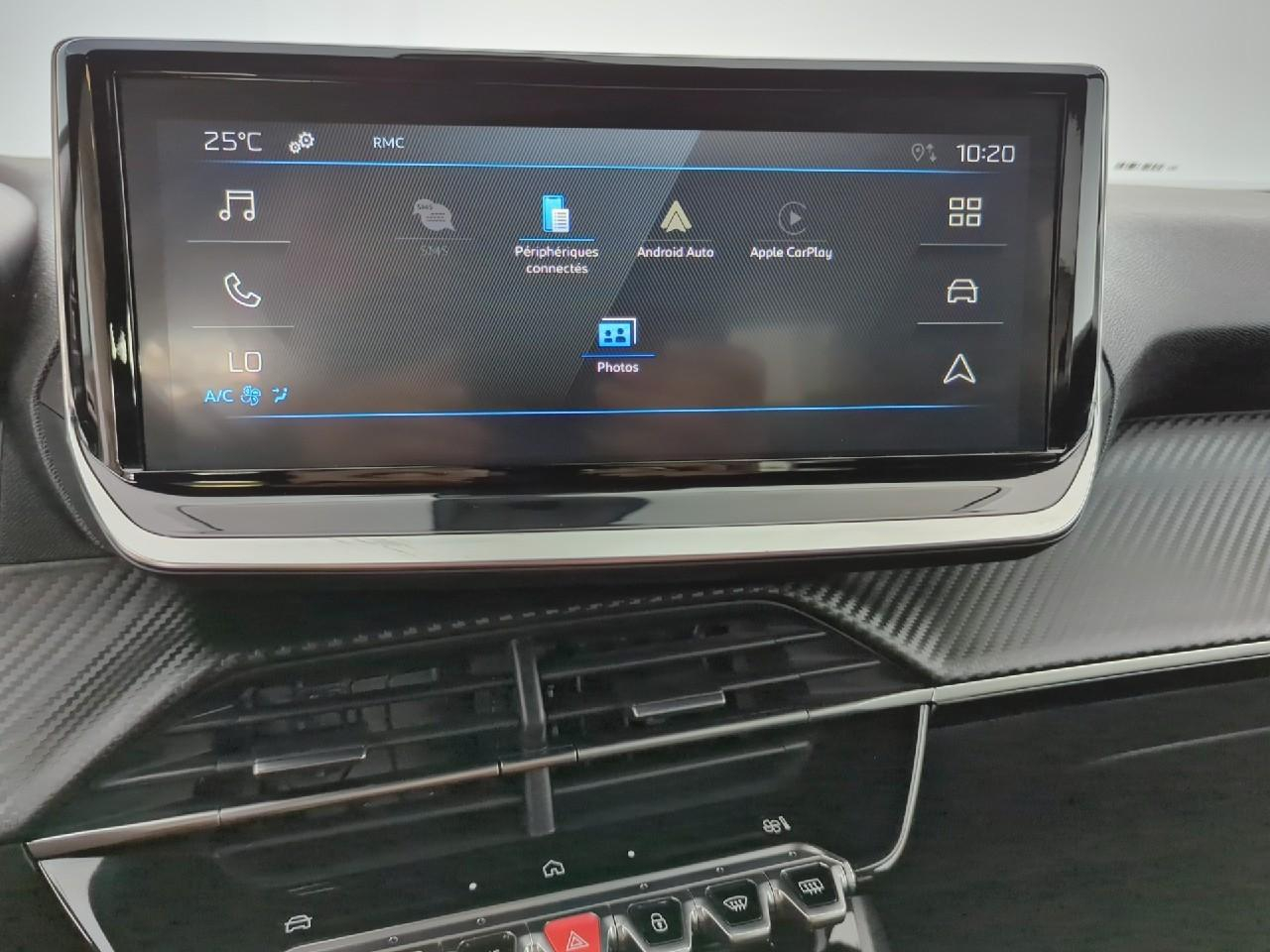 Peugeot 2008 puretech 100 s&s bvm6 active — photo 17